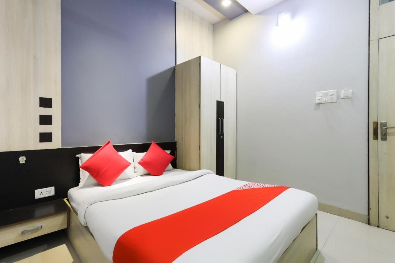 Oyo 3341 Hotel Malwa Country Indore Buitenkant foto