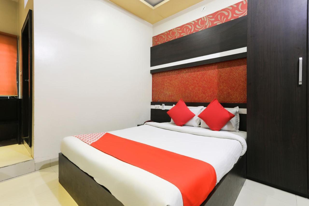 Oyo 3341 Hotel Malwa Country Indore Buitenkant foto